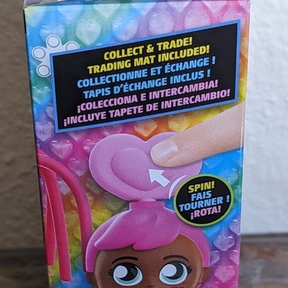Fashion Fidgets Doll Series 2 - Picture 3 of 7